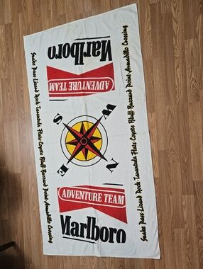 Vintage 90s Marlboro Beach Towel
